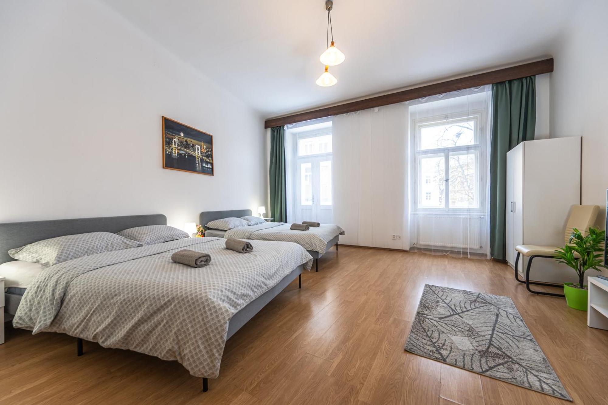Wenceslas Square 2 Bedroom Apartment Прага Экстерьер фото
